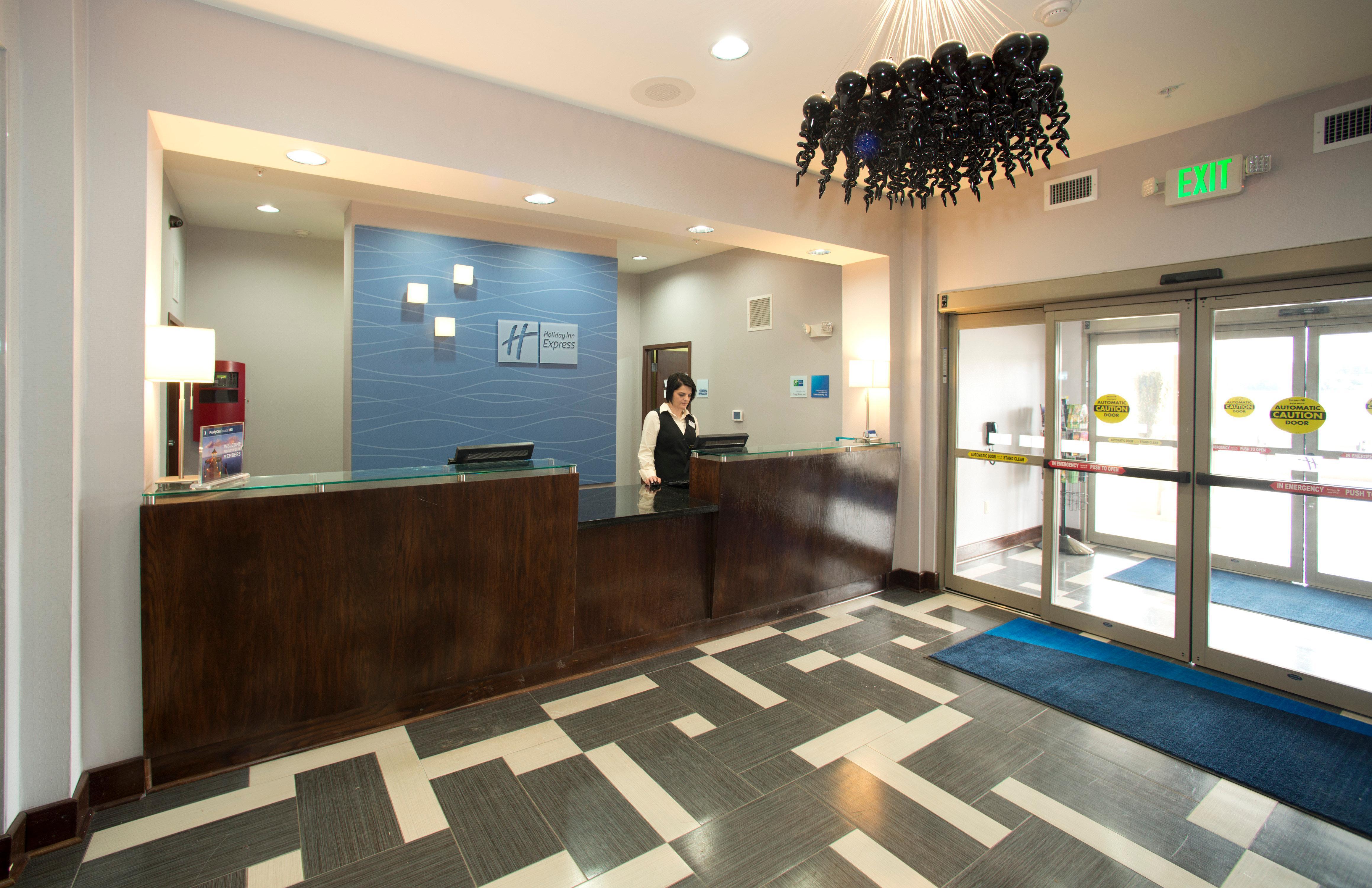 Holiday Inn Express & Suites Morrilton By Ihg Exterior foto