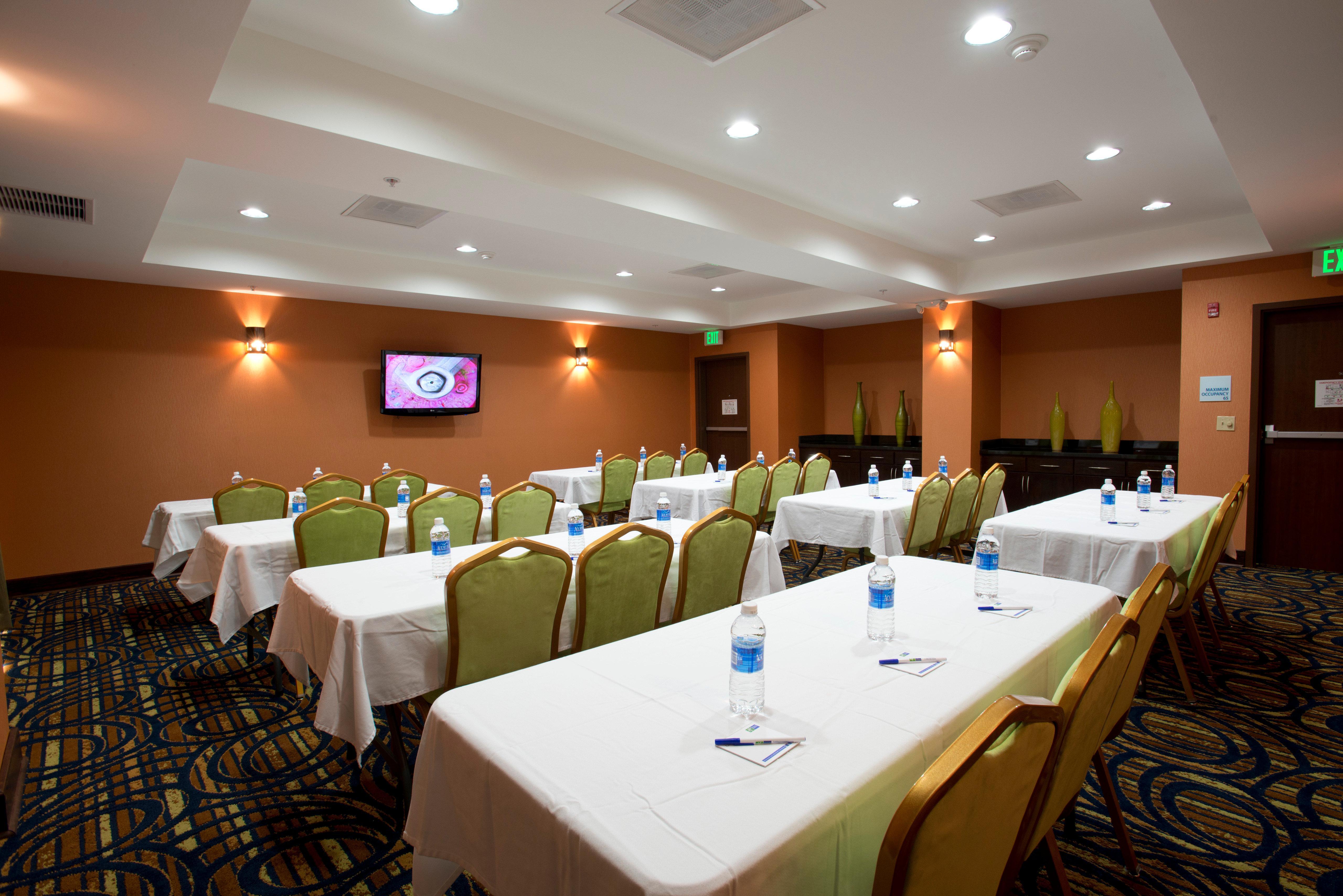 Holiday Inn Express & Suites Morrilton By Ihg Exterior foto